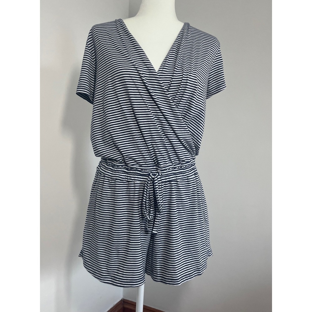 Vineyard Vines Striped Romper Women Size S Navy Blue Nautical Coastal Summer
